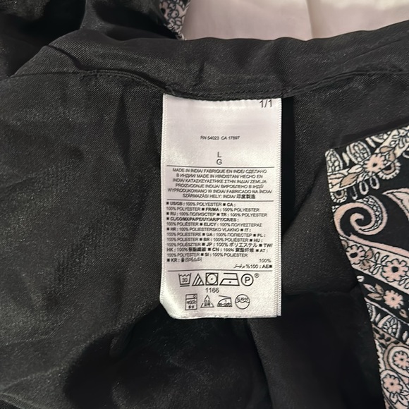 Banana republic paisley cami size L - Picture 5 of 5